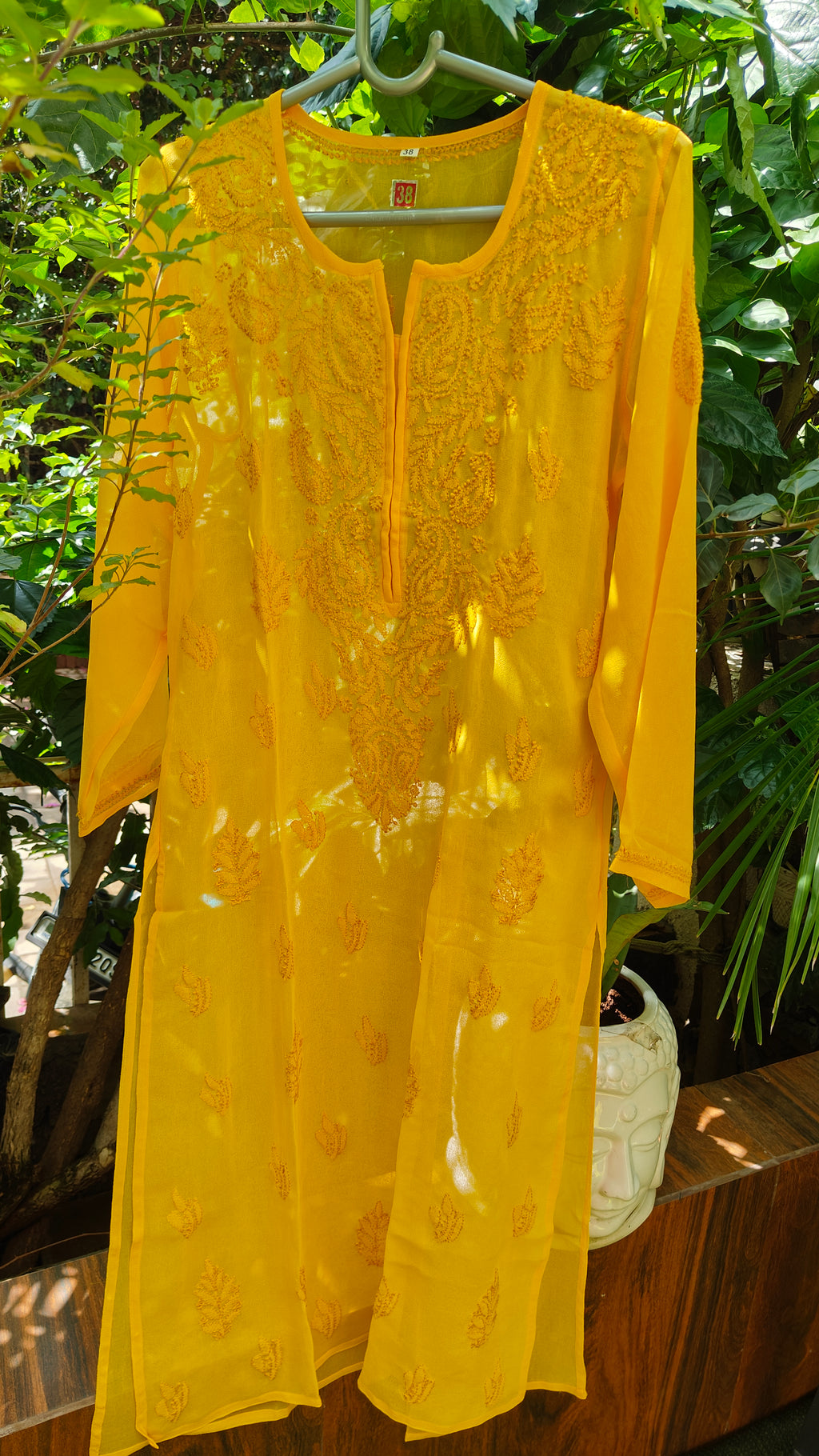Souled Georgette Chikankari Kurta With Inner Slip