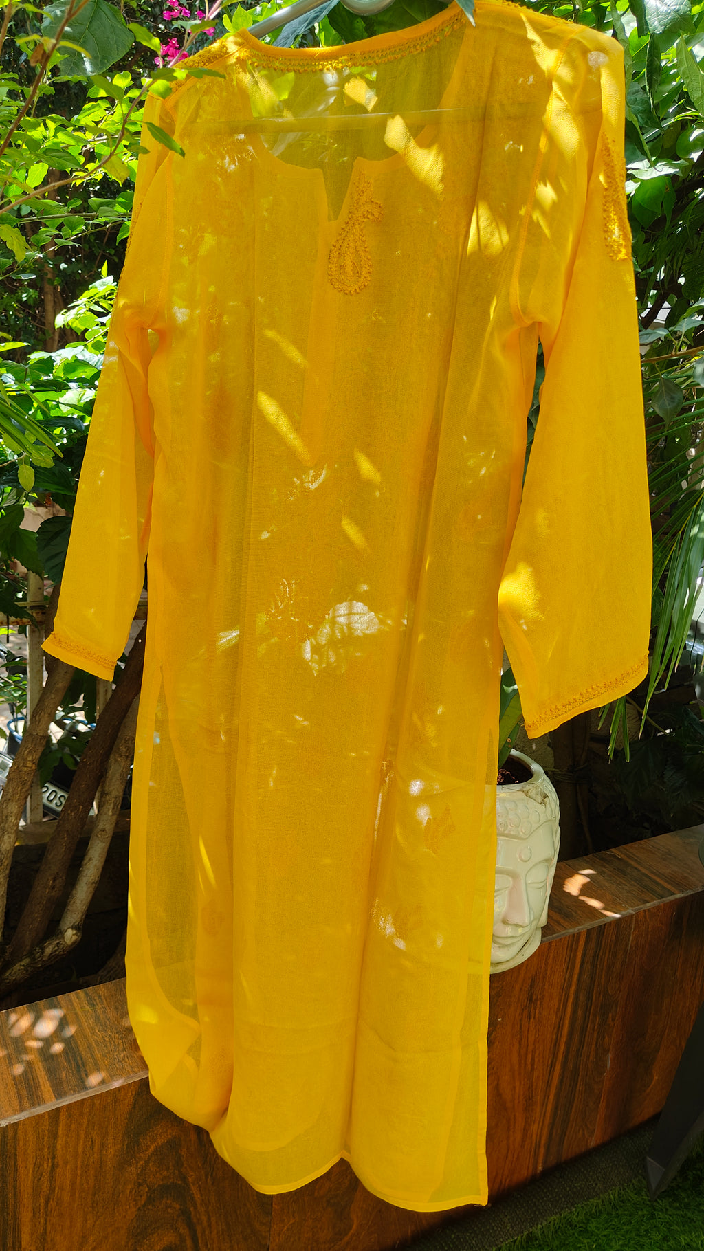 Souled Georgette Chikankari Kurta With Inner Slip